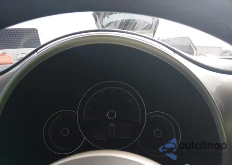 2016 Volkswagen Beetle 1.8T S из США, поврежденный, VIN 3VW507AT7GM809460